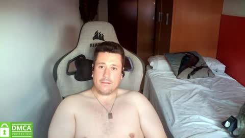Snapshot of sergio95n chatting on 07-15-26, 06:02 Pollos online show from 07-15-26, 06:02