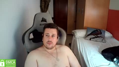 Snapshot of sergio95n chatting on 07-20-26, 02:41 Pollos online show from 07-20-26, 02:41