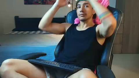 Sergioruiz 199 online show from 06-11-26, 07:23