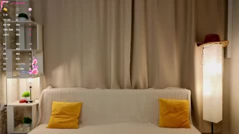Snapshot of serinazele chatting on 04-27-26, 07:34 Melissa online show from 04-27-26, 07:34