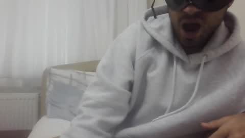 Snapshot of sero98313230 chatting on 12-13-24, 01:33 sero98313230 online show from 12-13-24, 01:33