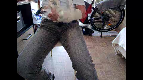 Snapshot of serpenttiin chatting on 12-03-25, 11:08 serpenttiin online show from 12-03-25, 11:08