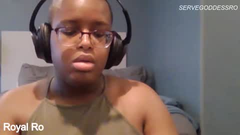 servegoddessro online show from 04-25-26, 05:43