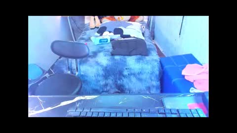 call me MILES   online show from 02-25-26, 11:47