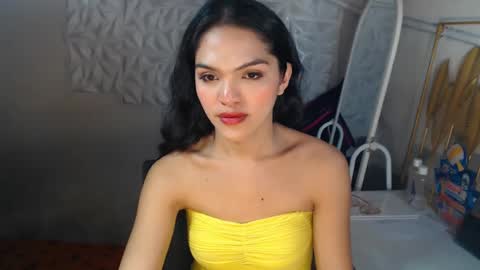 Bella online show from 06-12-26, 01:43
