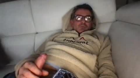 sesamechris92 online show from 01-25-25, 04:35