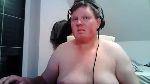 Snapshot of setcuna chatting on 05-18-26, 08:36 setcuna online show from 05-18-26, 08:36