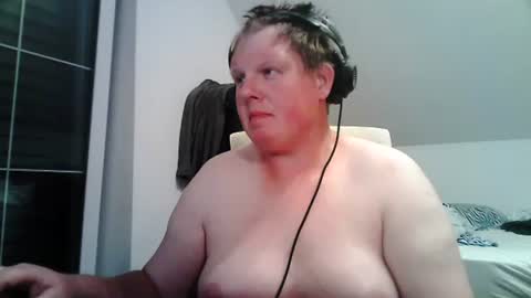 Snapshot of setcuna chatting on 06-18-26, 08:46 setcuna online show from 06-18-26, 08:46