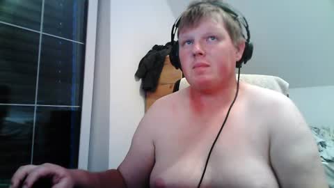 Snapshot of setcuna chatting on 06-19-26, 07:06 setcuna online show from 06-19-26, 07:06