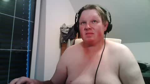 Snapshot of setcuna chatting on 07-08-26, 06:45 setcuna online show from 07-08-26, 06:45