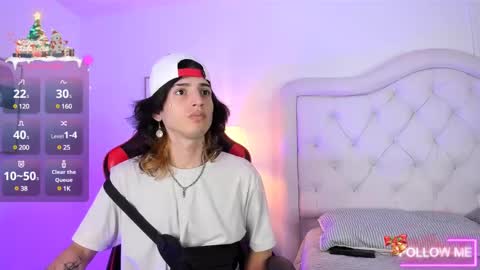 sett_and_gwen online show from 12-16-24, 09:20