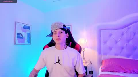 sett_and_gwen online show from 02-23-25, 11:04