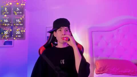 sett_and_gwen online show from 03-09-25, 04:38