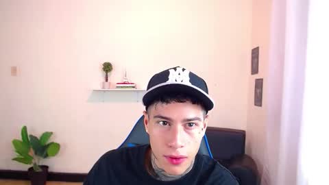 Thomas online show from 10-14-25, 02:51