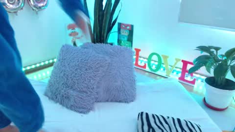 samy online show from 09-18-25, 06:32