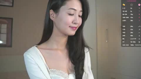 Snapshot of seulbi chatting on 12-20-25, 02:57 Sana online show from 12-20-25, 02:57