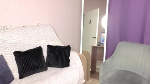 SevanS14 online show from 10-22-25, 06:18