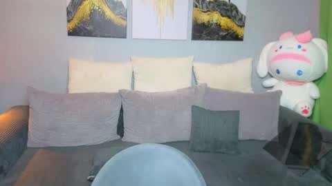 Snapshot of sevans14 chatting on 05-06-26, 11:43 SevanS14 online show from 05-06-26, 11:43