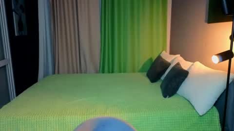 Snapshot of sevans14 chatting on 06-05-26, 06:35 SevanS14 online show from 06-05-26, 06:35
