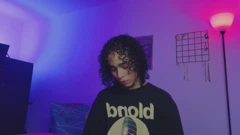 Alexis online show from 10-29-25, 01:08