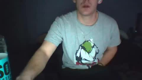 Snapshot of sewek101 chatting on 02-15-25, 01:21 Sewerin online show from 02-15-25, 01:21