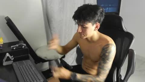 sex_love_sweat online show from 05-28-26, 11:35