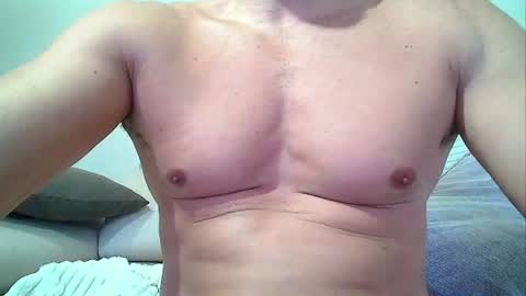 SEX MACHINE 19 online show from 07-30-26, 09:41