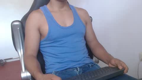 Snapshot of sexatlexx chatting on 12-29-24, 01:49 arnold online show from 12-29-24, 01:49