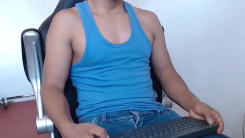 Snapshot of sexatlexx chatting on 12-31-24, 01:52 arnold online show from 12-31-24, 01:52