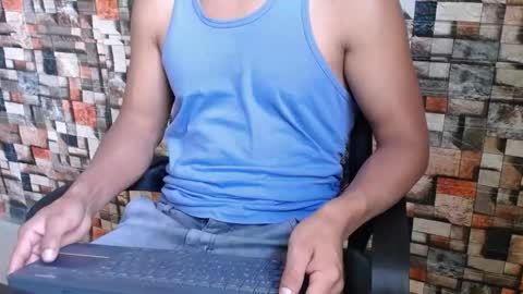 Snapshot of sexatlexx chatting on 09-19-25, 03:34 arnold online show from 09-19-25, 03:34