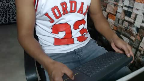 Snapshot of sexatlexx chatting on 11-06-25, 02:01 arnold online show from 11-06-25, 02:01