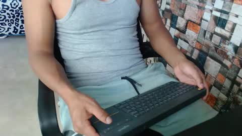 Snapshot of sexatlexx chatting on 11-21-25, 09:35 arnold online show from 11-21-25, 09:35