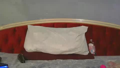 Snapshot of sexbomb6t9 chatting on 01-06-25, 02:47 SEX BOMB 6T9 online show from 01-06-25, 02:47