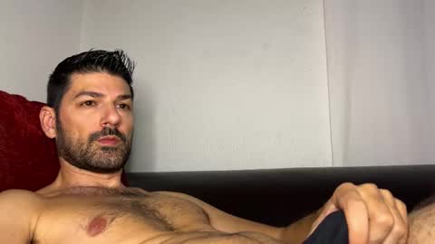 Lucenzo  online show from 11-21-25, 05:11