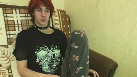 Snapshot of sexi_grunger chatting on 05-09-26, 07:30 Big Cock online show from 05-09-26, 07:30