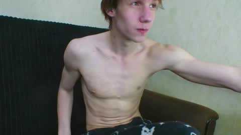 Snapshot of sexi_grunger chatting on 05-15-26, 03:08 Big Cock online show from 05-15-26, 03:08