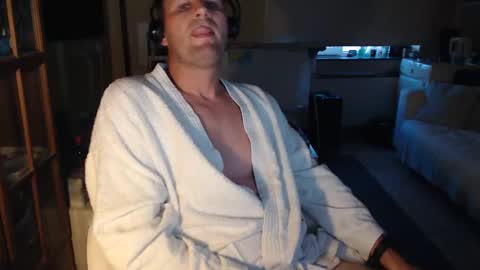 Snapshot of sexlobo1 chatting on 01-27-25, 04:22 Sexlobo online show from 01-27-25, 04:22