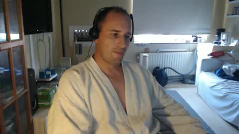 Snapshot of sexlobo1 chatting on 02-23-25, 12:27 Sexlobo online show from 02-23-25, 12:27