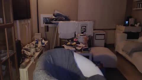 Snapshot of sexlobo1 chatting on 09-28-25, 06:24 Sexlobo online show from 09-28-25, 06:24