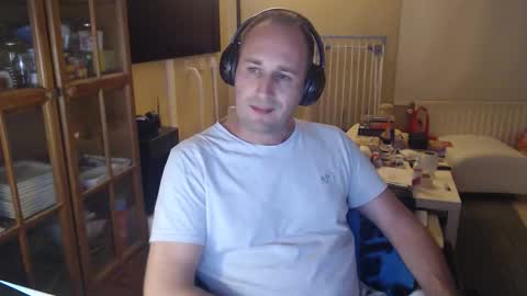 Snapshot of sexlobo1 chatting on 11-19-25, 02:44 Sexlobo online show from 11-19-25, 02:44