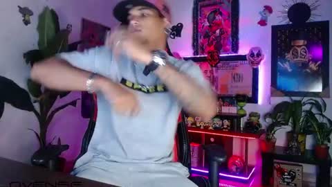 Snapshot of sexo_aharon chatting on 07-14-26, 06:07 Aharon ravelo online show from 07-14-26, 06:07