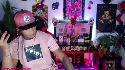 Snapshot of sexo_aharon chatting on 07-25-26, 05:38 Aharon ravelo online show from 07-25-26, 05:38