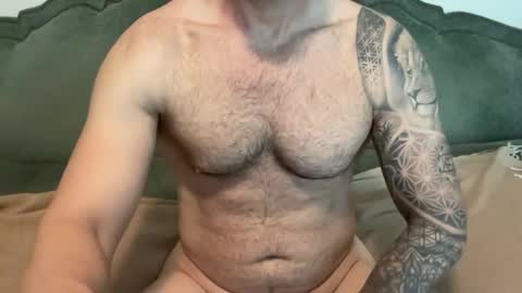 Snapshot of sexologistbull chatting on 05-10-26, 04:01 SexologistBull online show from 05-10-26, 04:01