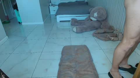 Bonniebonni online show from 04-26-26, 09:07