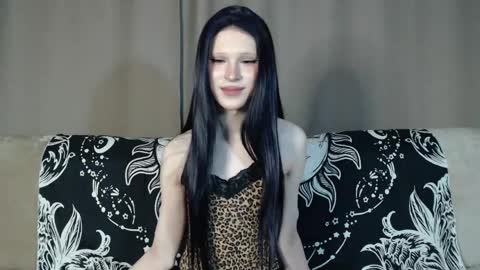 Snapshot of sexpired_princess chatting on 04-29-26, 06:36 Nextdoor Princess online show from 04-29-26, 06:36