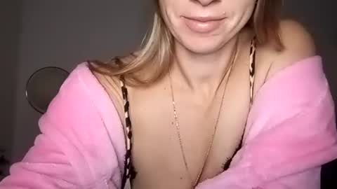 Verona online show from 09-27-25, 05:56