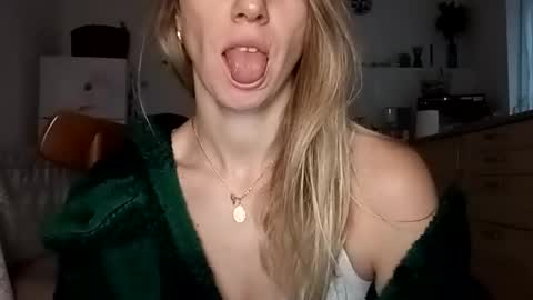 Verona online show from 12-16-25, 07:24