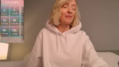 Ray  New video in bio online show from 10-04-25, 11:19