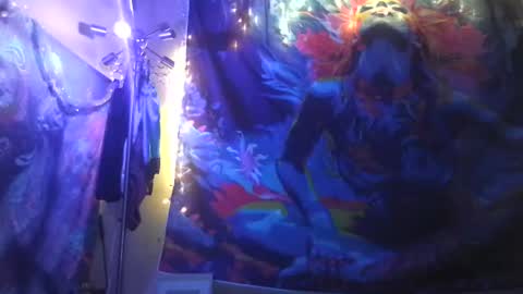 Snapshot of sexxileeah42o chatting on 06-27-26, 07:35 Leeah CloudZzz online show from 06-27-26, 07:35