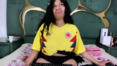 Snapshot of sexxtaty chatting on 07-04-26, 03:07 Sexxtaty online show from 07-04-26, 03:07